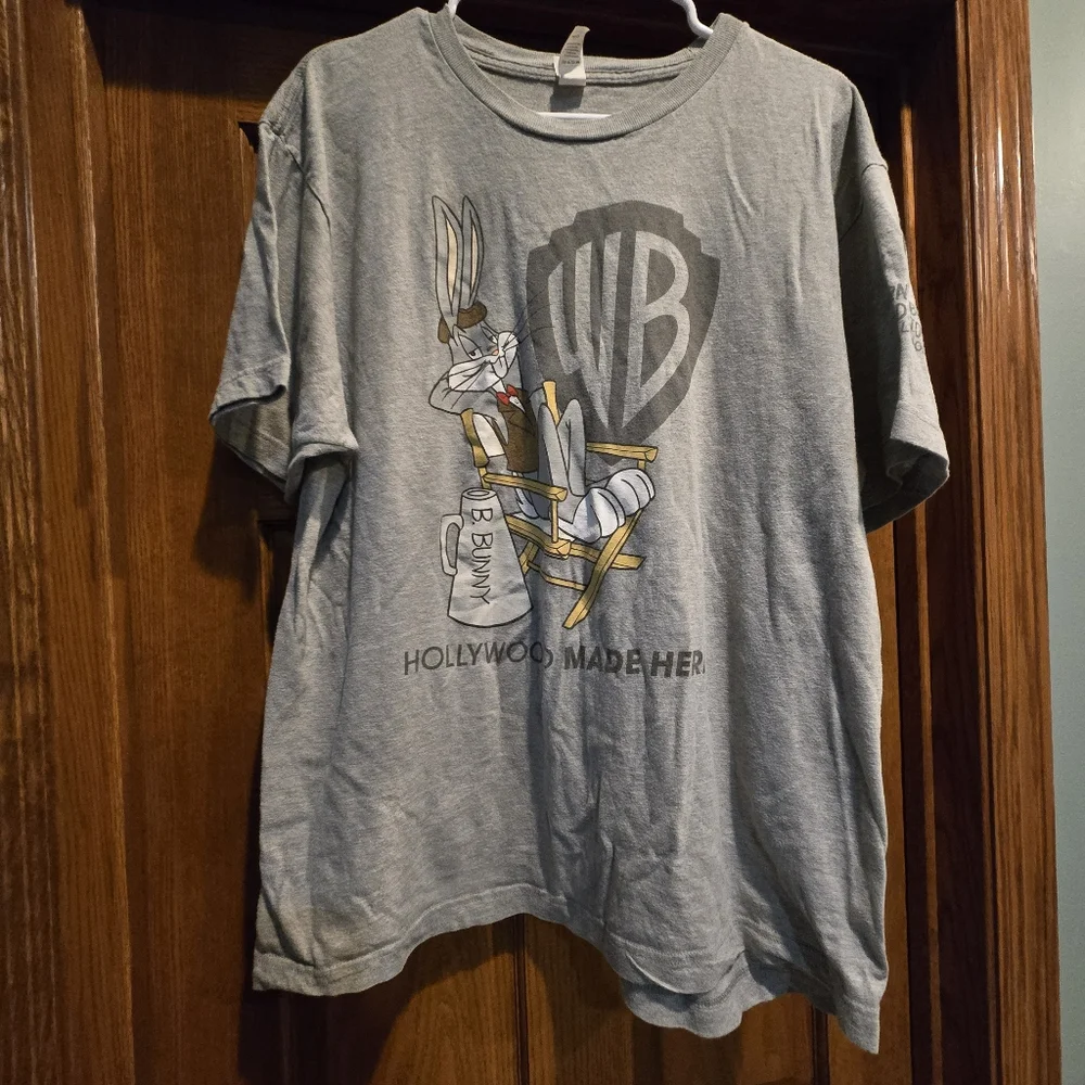 Warner Bros Gray Studio Tour T-Shirt - Picture 1 of 9
